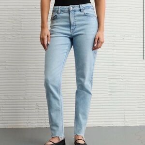 American Eagle Mom Jean size 12s